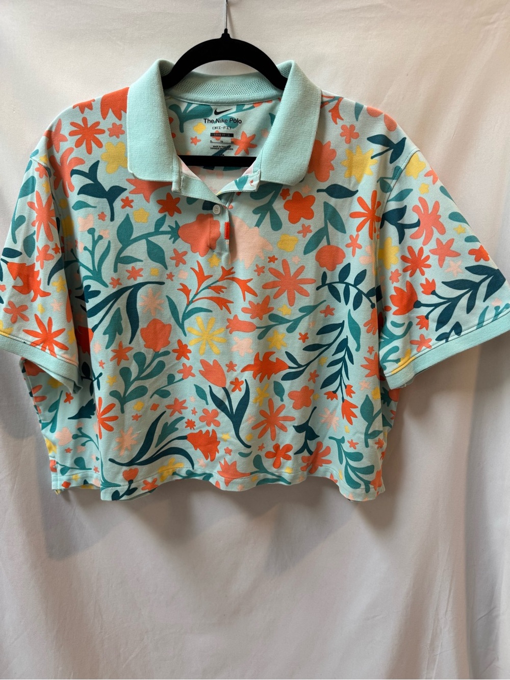The Nike Polo Dri-FIT Cropped Floral Golf Polo Shirt Light Dew Mint XL Loose Fit